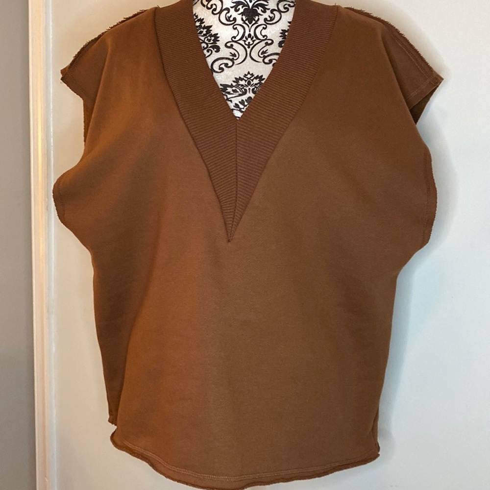 Zara Sleeveless Sweatshirt